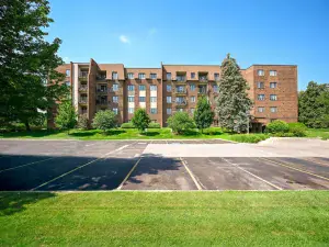 1721 S Washington Street #1721 Naperville IL 60565 MLS #MRD12495364 50 broker reciprocity