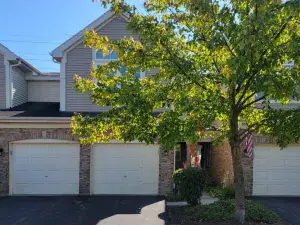 1643 Castbourne Court Wheaton IL 60189 MLS #MRD12503790 50 broker reciprocity