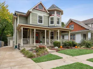 1917 Halifax Street Libertyville IL 60048 MLS #MRD12490248 60 broker reciprocity
