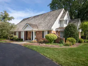 930 Harding Road Hinsdale IL 60521 MLS #MRD12489527 64 broker reciprocity