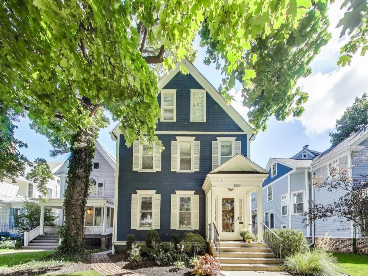 1229 Hinman Avenue Evanston IL 60202 MLS #MRD12483800 45 MLS #MRD12483800 image #0