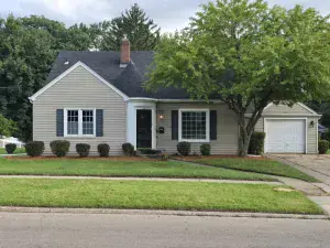 240 W Renrose Avenue Loves Park IL 61111 MLS #MRD12502257 64 broker reciprocity
