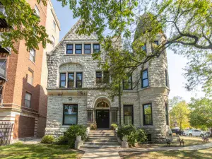 8116 S Ingleside Avenue #3 Chicago IL 60619 MLS #MRD12425319 60 broker reciprocity