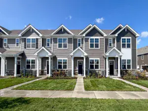 3 Scarsdale Road Montgomery IL 60538 MLS #MRD12444275 60 broker reciprocity