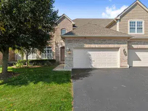 538 Sudbury Circle Oswego IL 60543 MLS #MRD12502719 60 broker reciprocity