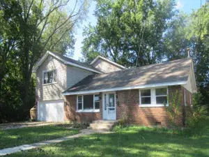 315 Grand Boulevard Wauconda IL 60084 MLS #MRD12502521 60 broker reciprocity