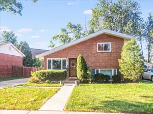 7339 S Evans Avenue Chicago IL 60619 MLS #MRD12494895 48 broker reciprocity