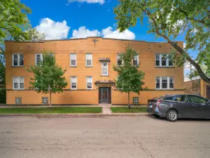 8128 Laramie Avenue Skokie IL 60077 MLS #MRD12500390 48 broker reciprocity