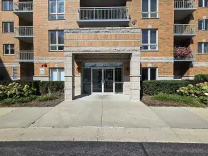 8630 Waukegan Road #316 Morton Grove IL 60053 MLS #MRD12450840 52 broker reciprocity