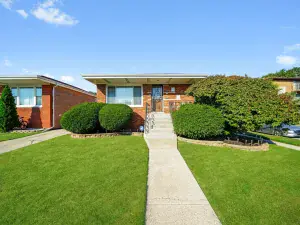163 W 142ND Street Riverdale IL 60827 MLS #MRD12356802 54 broker reciprocity