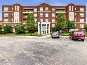 250 Old Oak Drive #275 Buffalo Grove IL 60089 MLS #MRD12400603 46 broker reciprocity