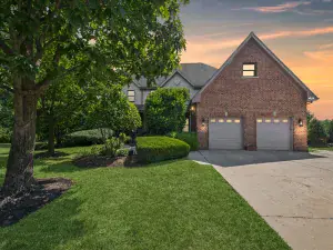 715 S Catherine Avenue La Grange IL 60525 MLS #MRD12484759 48 broker reciprocity