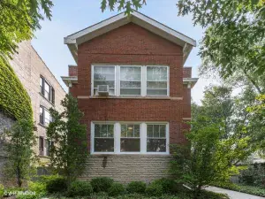 101 W Liberty Street #104 Barrington IL 60010 MLS #MRD12392745 48 broker reciprocity