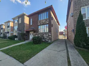 625 Ingraham Avenue Calumet City IL 60409 MLS #MRD12446518 50 broker reciprocity
