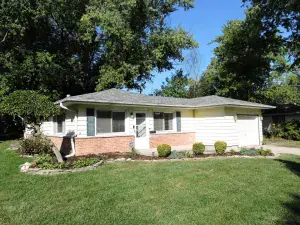 17 Oak Lane Park Forest IL 60466 MLS #MRD12206375 48 broker reciprocity