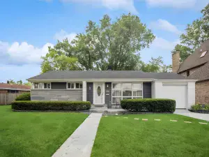 1805 Glenbridge Road Bloomington IL 61704 MLS #MRD12320041 46 broker reciprocity