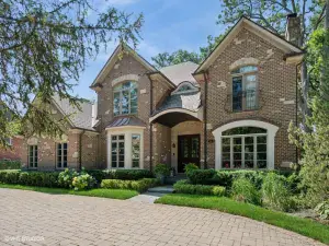 1011 Linden Leaf Drive Glenview IL 60025 MLS #MRD12399888 54 broker reciprocity