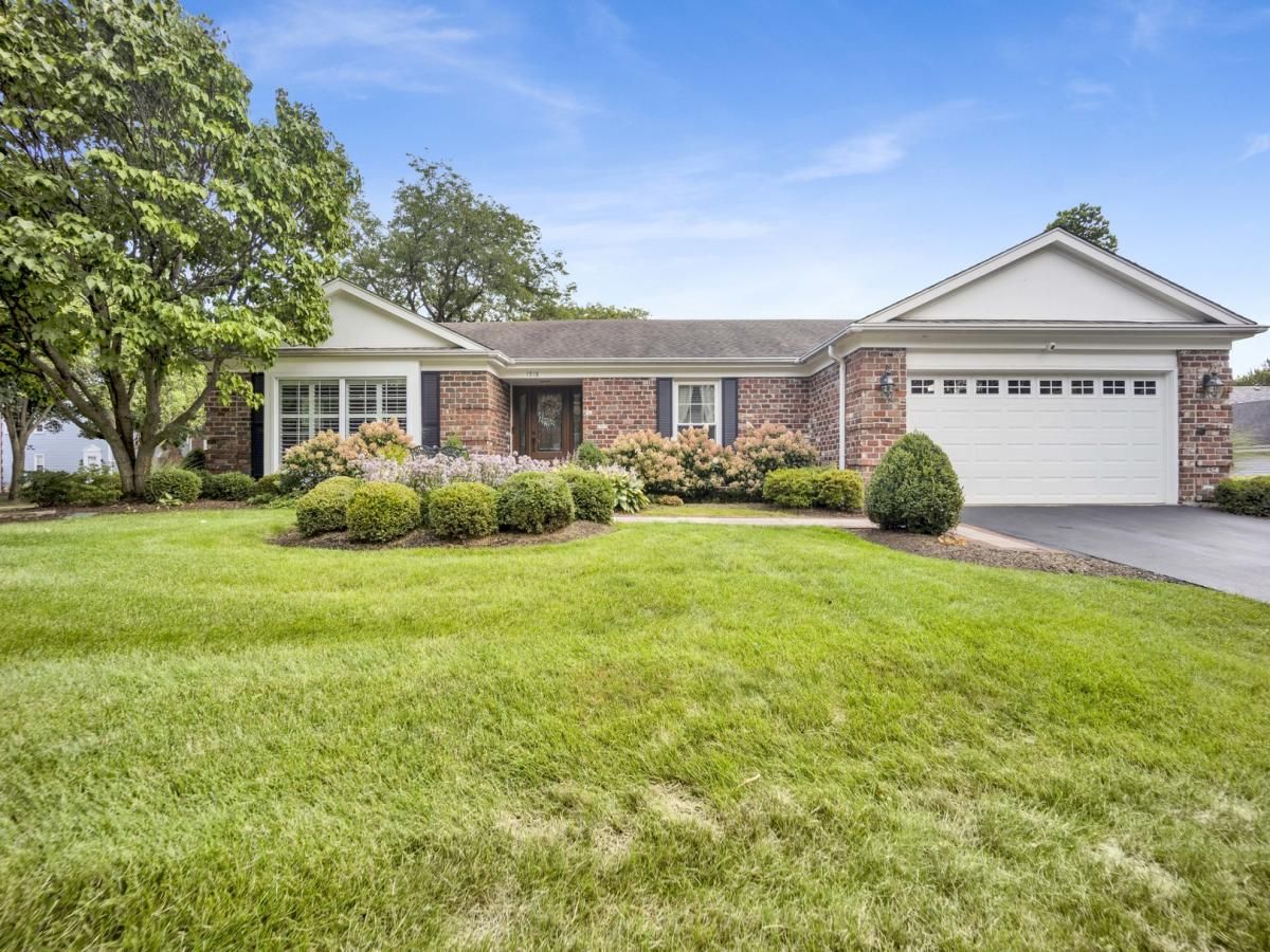 1518 Wedgefield Circle Naperville IL 60563 MLS #MRD12486165 45 MLS #MRD12486165 image #0