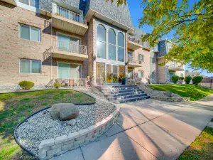 18318 Exchange Avenue #1B Lansing IL 60438 MLS #MRD12492461 50 broker reciprocity