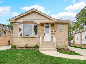 4533 Hirschberg Court Schiller Park IL 60176 MLS #MRD12493403 50 broker reciprocity
