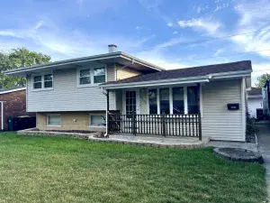 14737 Kimbark Avenue Dolton IL 60419 MLS #MRD12503672 56 broker reciprocity
