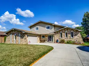 534 Cottonwood Circle Bolingbrook IL 60440 MLS #MRD12451893 60 broker reciprocity