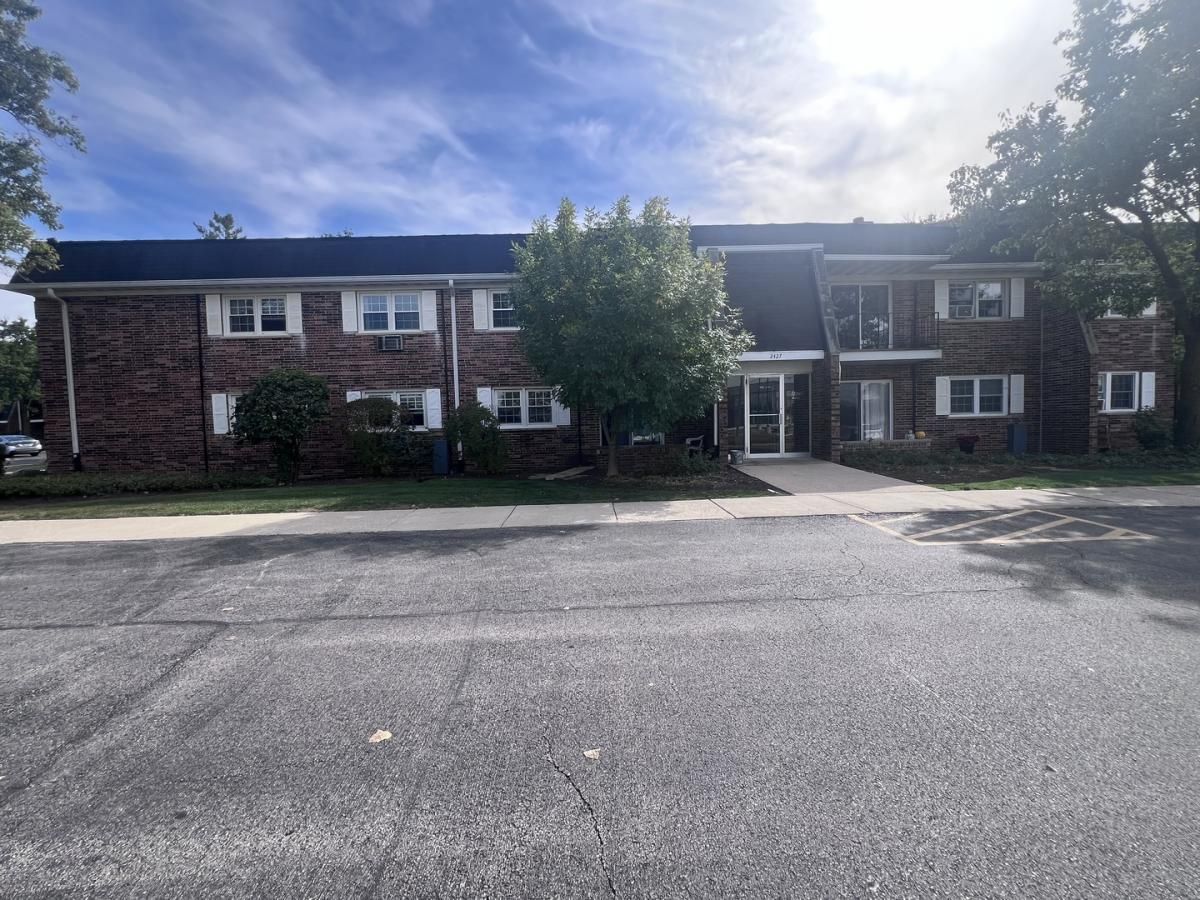 2427 Ogden Avenue #3 Downers Grove IL 60515 MLS #MRD12487046 45 MLS #MRD12487046 image #0