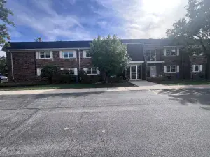 521 Anderson Boulevard #UPPER Geneva IL 60134 MLS #MRD12455289 60 broker reciprocity