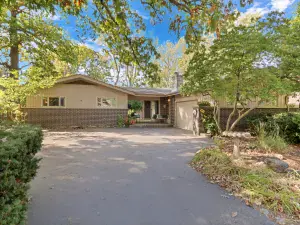 25644 W Brooks Farm Road Round Lake IL 60073 MLS #MRD12497978 62 broker reciprocity