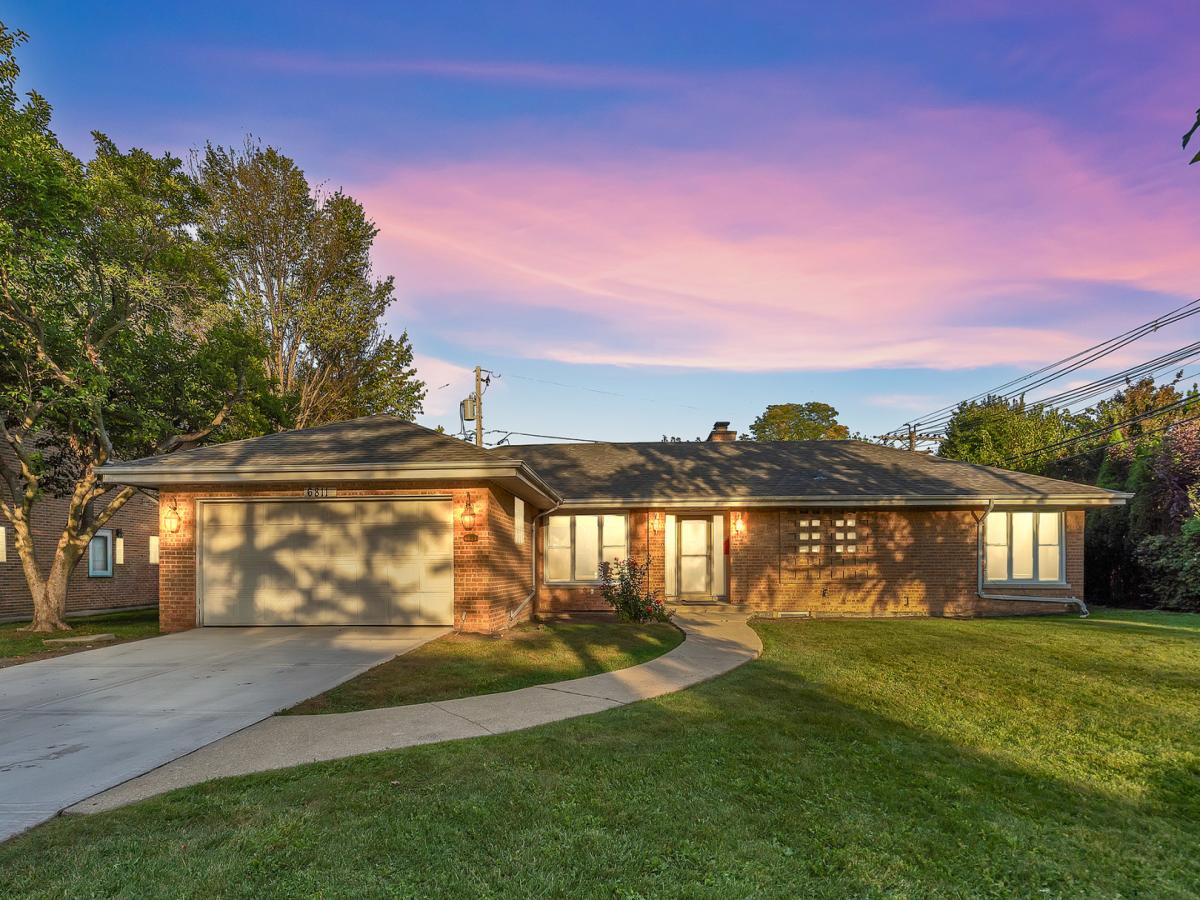 6811 N Kenneth Avenue Lincolnwood IL 60712 MLS #MRD12487816 45 MLS #MRD12487816 image #0
