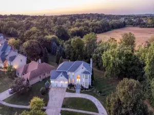 4N453 Kingswood Court Wayne IL 60184 MLS #MRD12453851 52 broker reciprocity