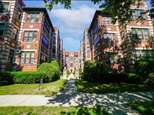 3603 W Ainslie Street #1 Chicago IL 60625 MLS #MRD12495565 46 broker reciprocity