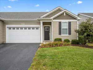 1200 Andover Circle Aurora IL 60504 MLS #MRD12482893 50 broker reciprocity