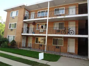 2201 N 74th Court Elmwood Park IL 60707 MLS #MRD12502126 116 broker reciprocity