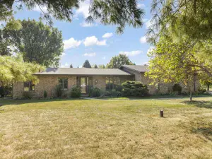 2 Honey Lane New Lenox IL 60451 MLS #MRD12499696 64 broker reciprocity