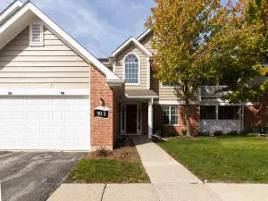 636 Forum Drive Roselle IL 60172 MLS #MRD12412890 54 broker reciprocity