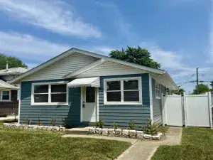 8 E 144th Street Riverdale IL 60827 MLS #MRD12109966 48 broker reciprocity