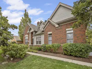 6914 W Oakton Court Niles IL 60714 MLS #MRD12496772 46 broker reciprocity