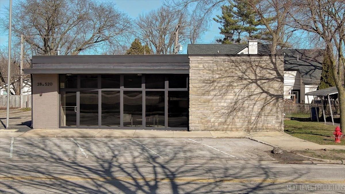 28w520 Batavia Road Warrenville IL 60555 MLS #MRD12488974 45 MLS #MRD12488974 image #0
