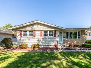 16426 Homan Avenue Markham IL 60428 MLS #MRD12489770 64 broker reciprocity