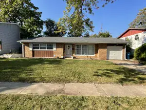 20124 Oak Lane #- Lynwood IL 60411 MLS #MRD12432567 122 broker reciprocity