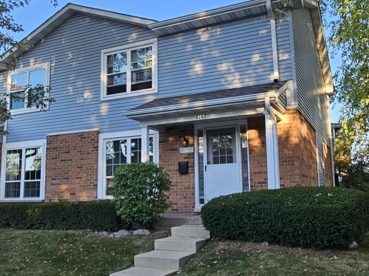 4147 Continental Drive Waukegan IL 60087 MLS #MRD12489169 45 MLS #MRD12489169 image #0