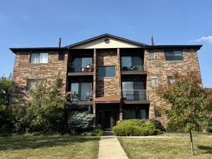 1061 Ashley S Court #1A Lockport IL 60441 MLS #MRD12494236 60 broker reciprocity