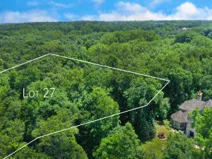 11 Executive Drive Hawthorn Woods IL 60047 MLS #MRD12385246 46 broker reciprocity