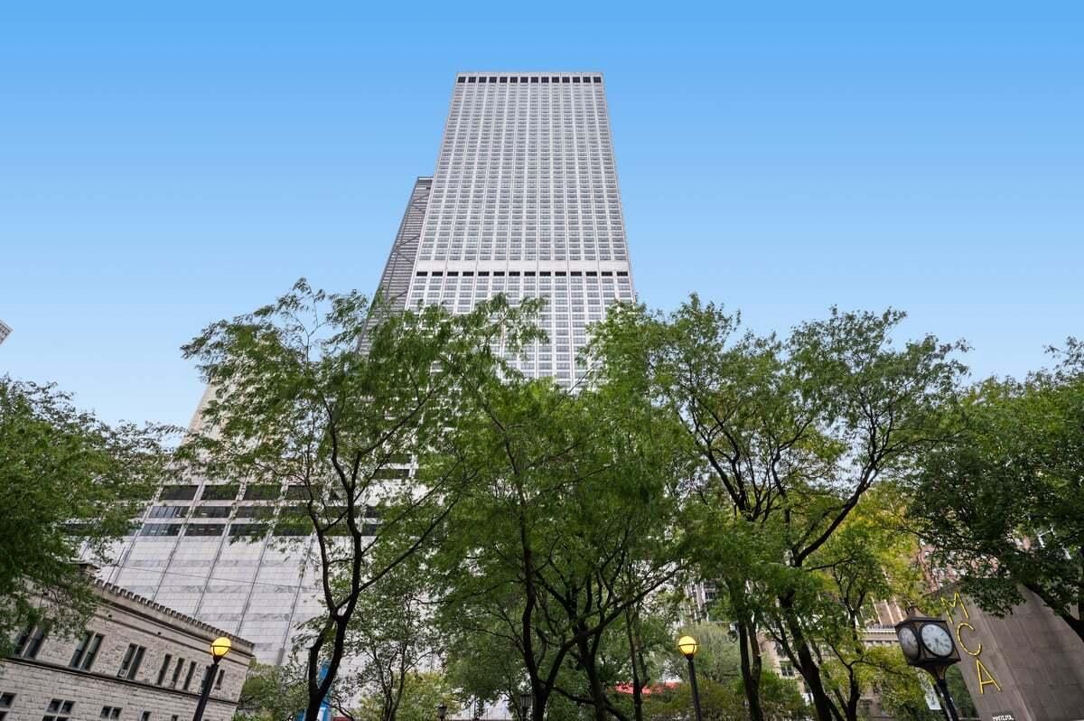 180 E Pearson Street #5107 Chicago IL 60611 MLS #MRD12489501 45 MLS #MRD12489501 image #0
