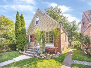 14900 Oak Street Dolton IL 60419 MLS #MRD12445418 62 broker reciprocity