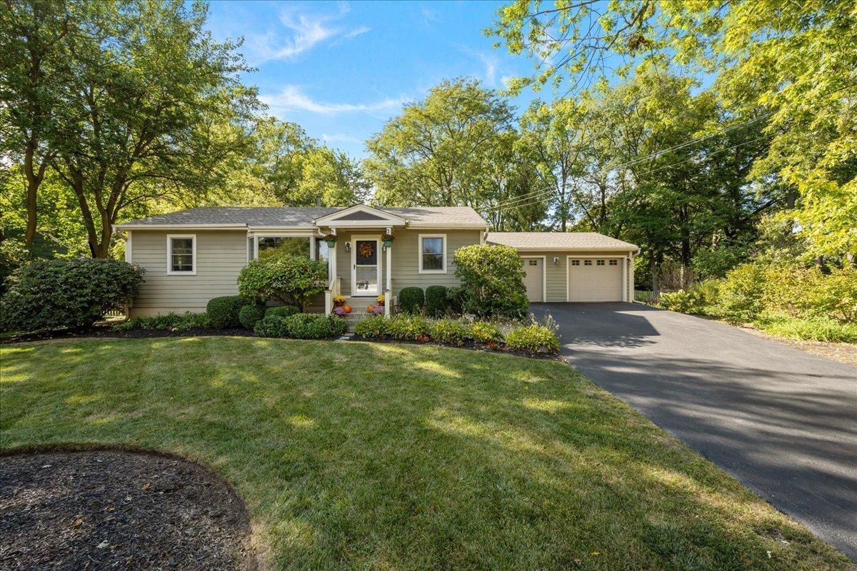 231 Evergreen Drive Batavia IL 60510 MLS #MRD12489613 45 MLS #MRD12489613 image #0