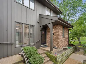 3851 Mission Hills Road #409 Northbrook IL 60062 MLS #MRD12464785 34 broker reciprocity