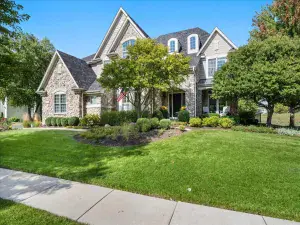 3S791 Terrace Drive North Aurora IL 60542 MLS #MRD12502457 42 broker reciprocity