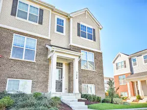 5711 Ring Court Hanover Park IL 60133 MLS #MRD12381700 64 broker reciprocity